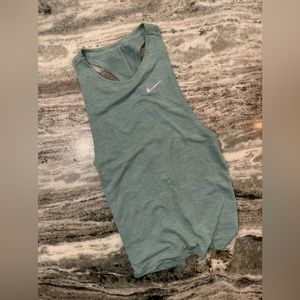 Nike DriFit Tank Top Small